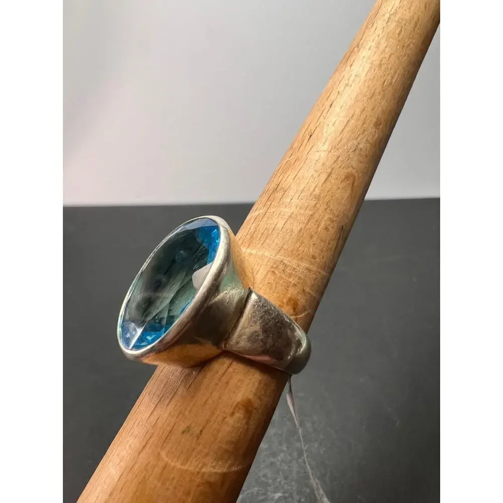 NEW Blue topaz sterling silver ring size 8 / 12.47 grams